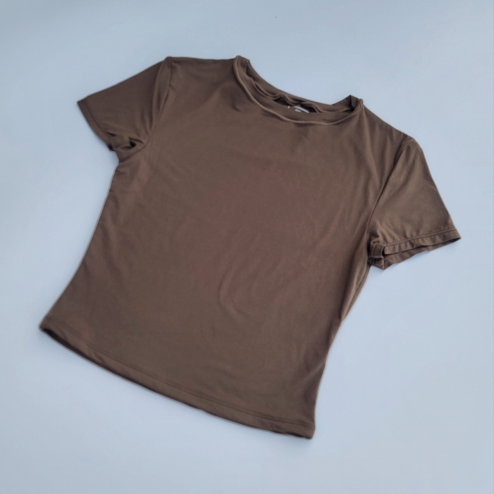 Pedigree ButterSoft Baby Tee Crop Top | Brown - Picture 4 of 10